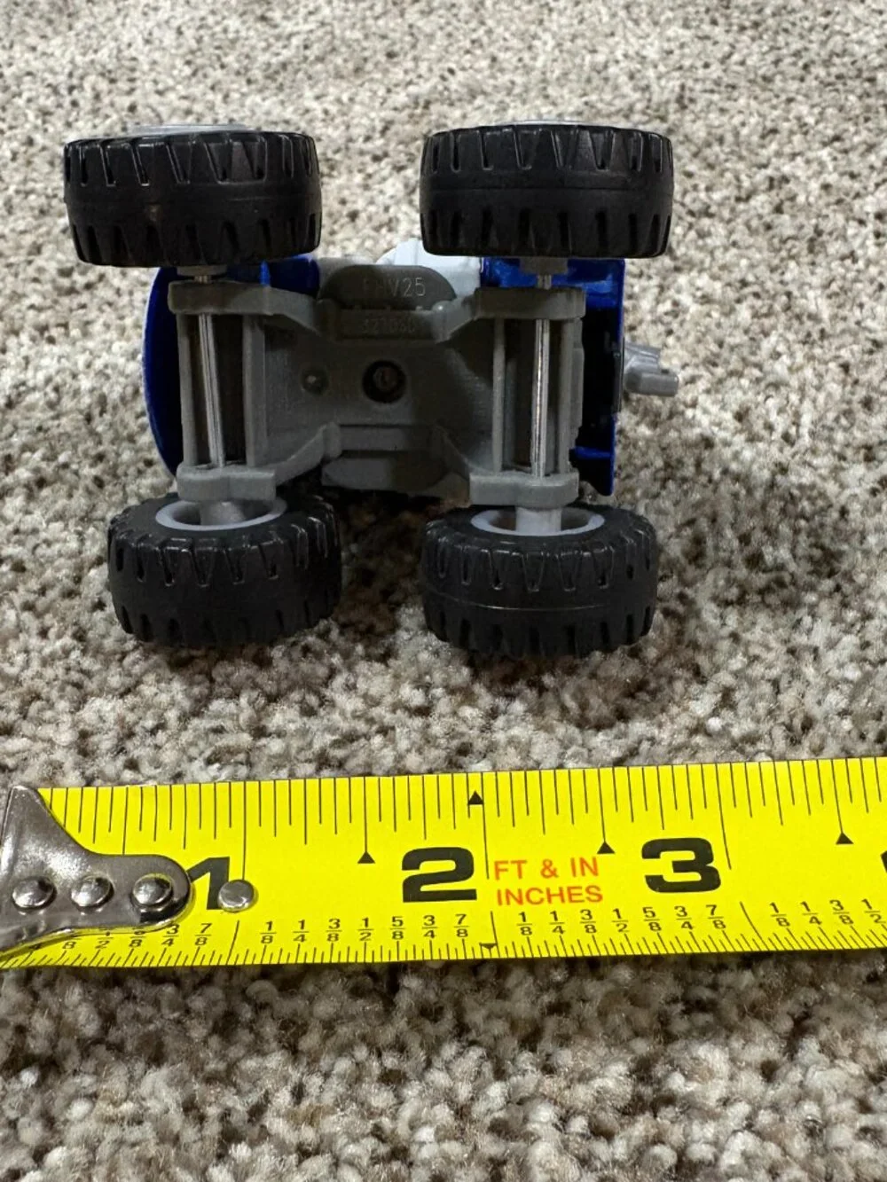 Blaze Monster Machines Tow Truck Crusher FHV25 Diecast Fisher Price
